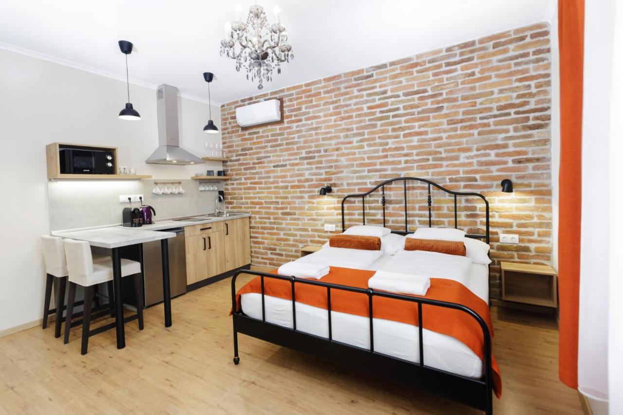 Anova Apartman Jula Exterior foto