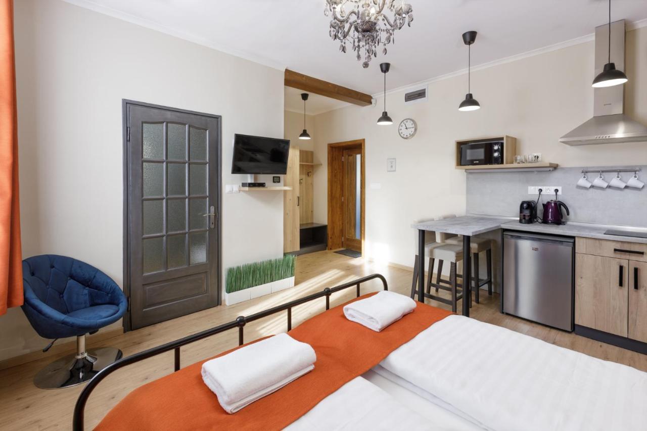 Anova Apartman Jula Exterior foto